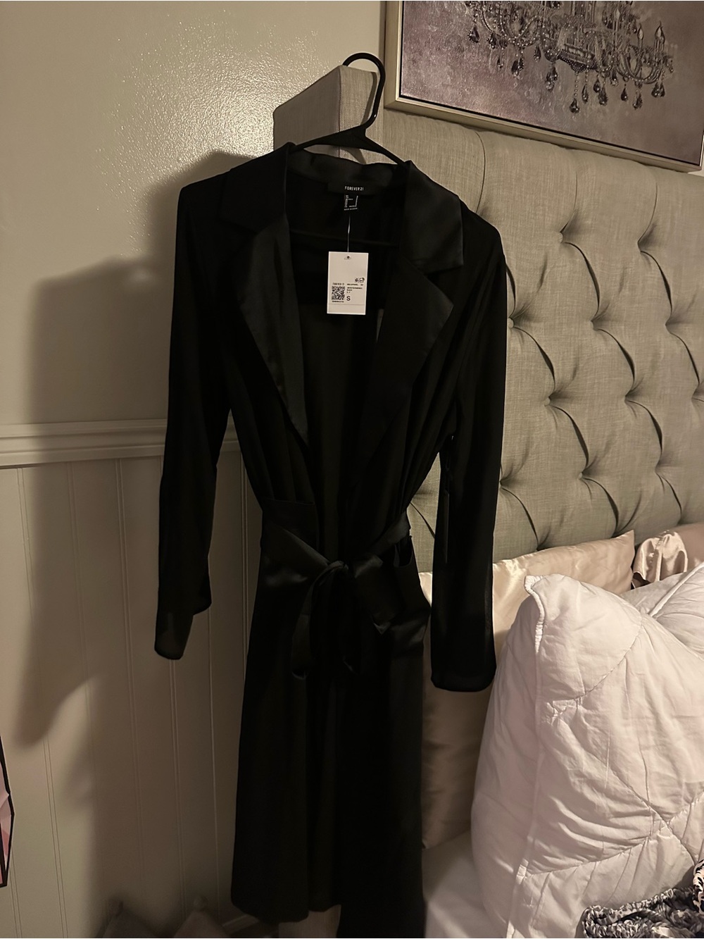 Forever 21 Black Long Sleeve Satin-Trim Wrap